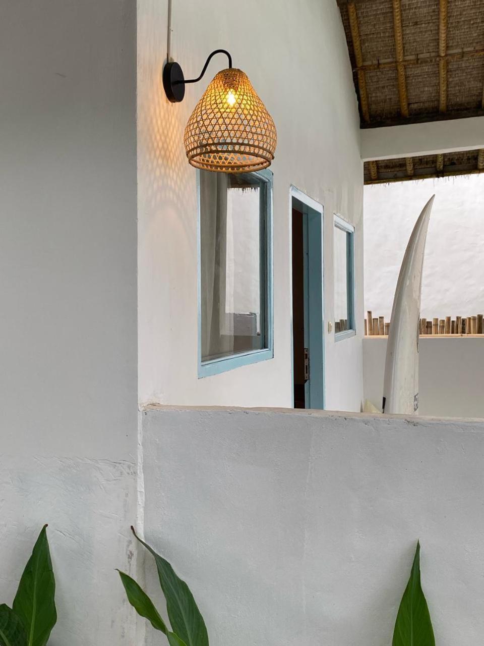 Surf Shack Grupuk Hotel Bumbang Luaran gambar