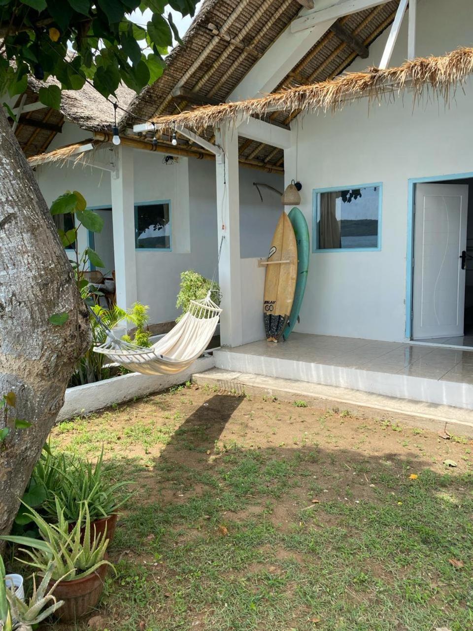 Surf Shack Grupuk Hotel Bumbang Luaran gambar