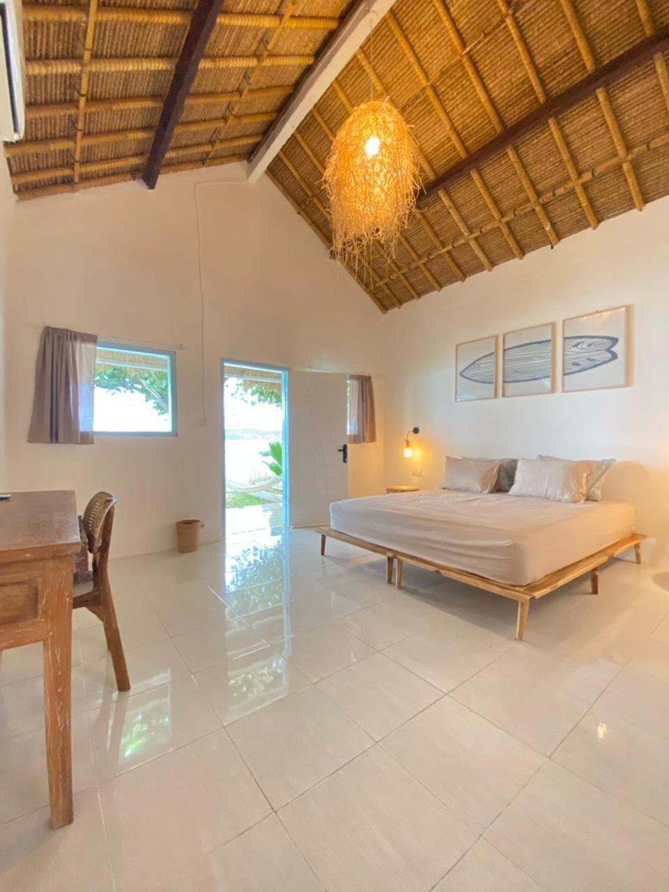 Surf Shack Grupuk Hotel Bumbang Luaran gambar