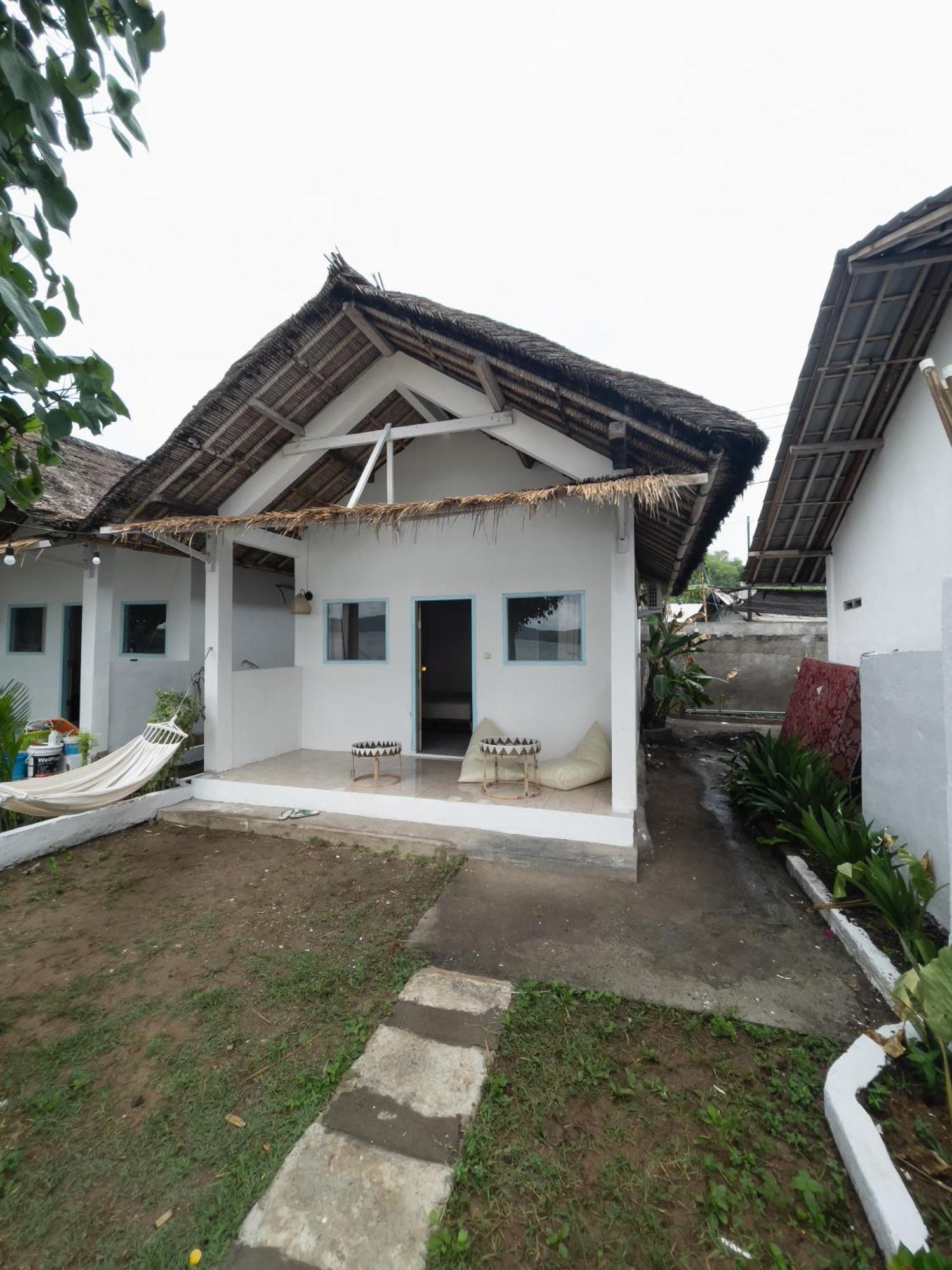 Surf Shack Grupuk Hotel Bumbang Luaran gambar